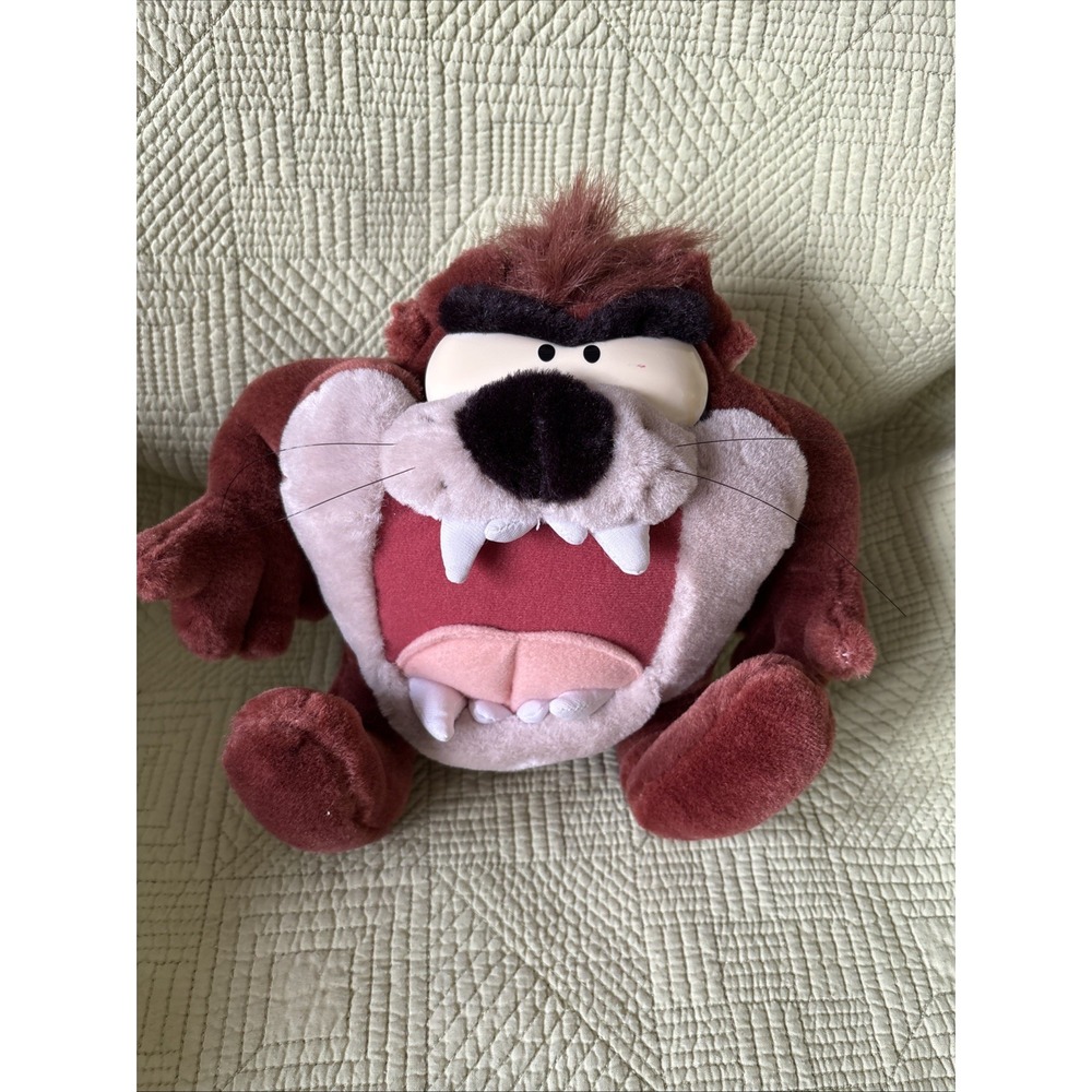 Tazmanian Devil Plush Looney Tunes Talks Vibrates TAZ Vintage 1997 Works